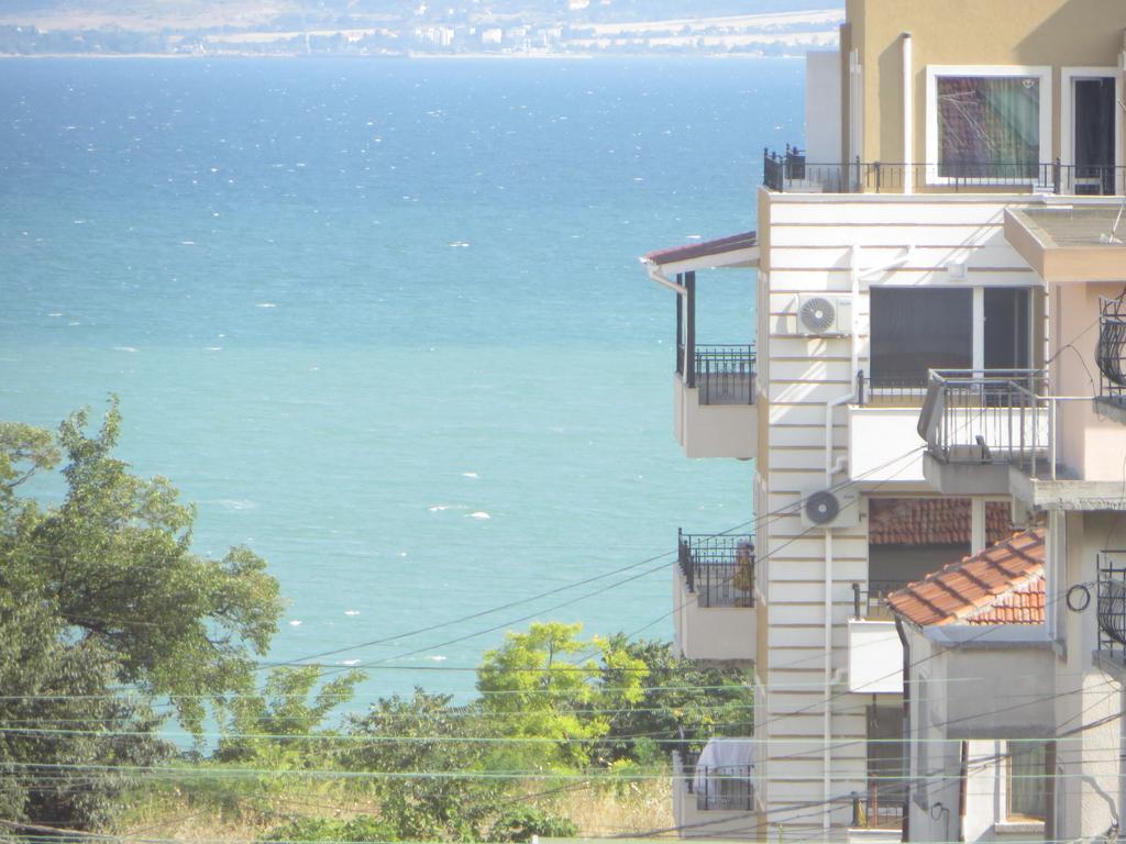 Emona Apartment Бургас Экстерьер фото