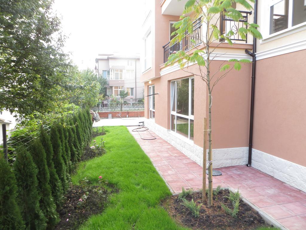 Emona Apartment Бургас Экстерьер фото
