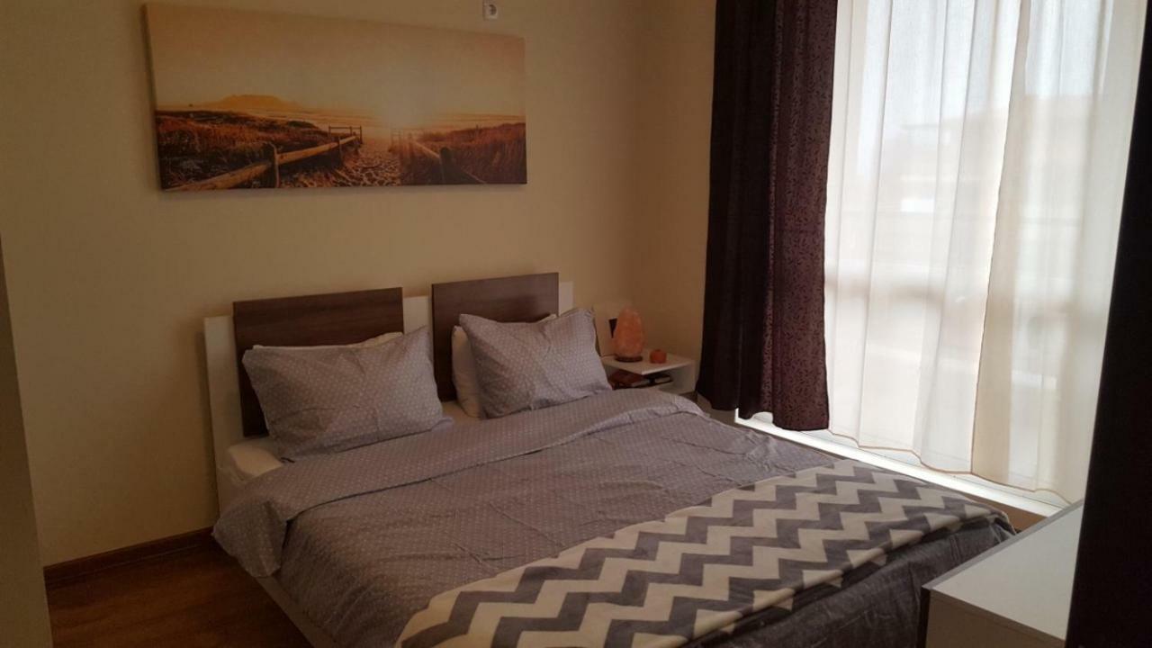Emona Apartment Бургас Экстерьер фото